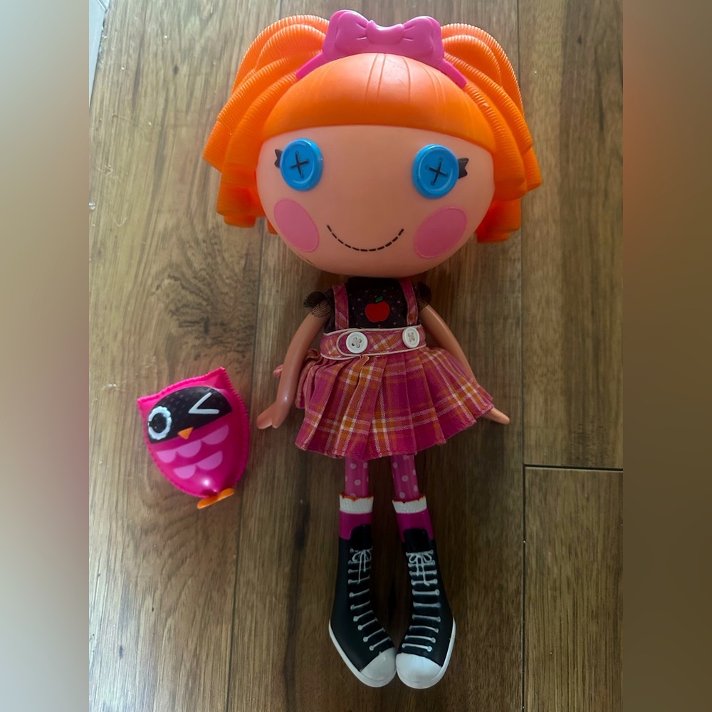 Lalaloopsy Bea Spells A Lot With Pet Owl